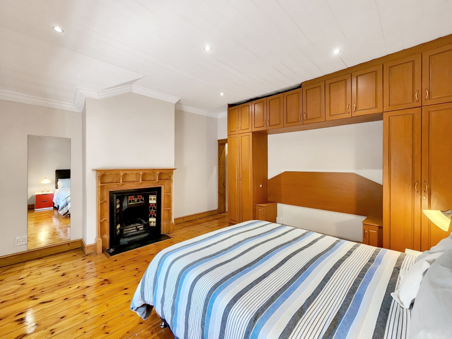 4 Bedroom Property for Sale in Rondebosch Western Cape